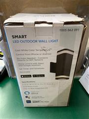 SMRTLite Smart LED Outdoor Wall Light - 1005 062 091
